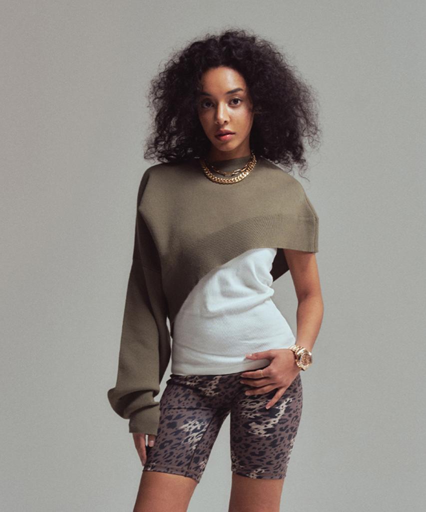 ERER [Un] Diagonal Crop Knit Khaki