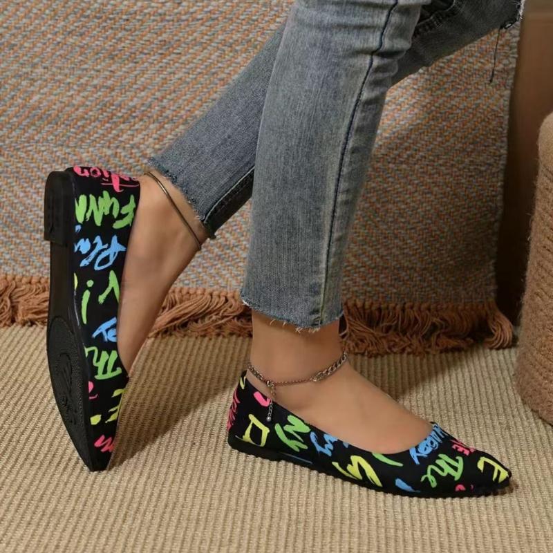 Fashion Large size lightweight soft sole casual shoes for women 2025 autumn and winter new non-slip comfortable flat women single shoes