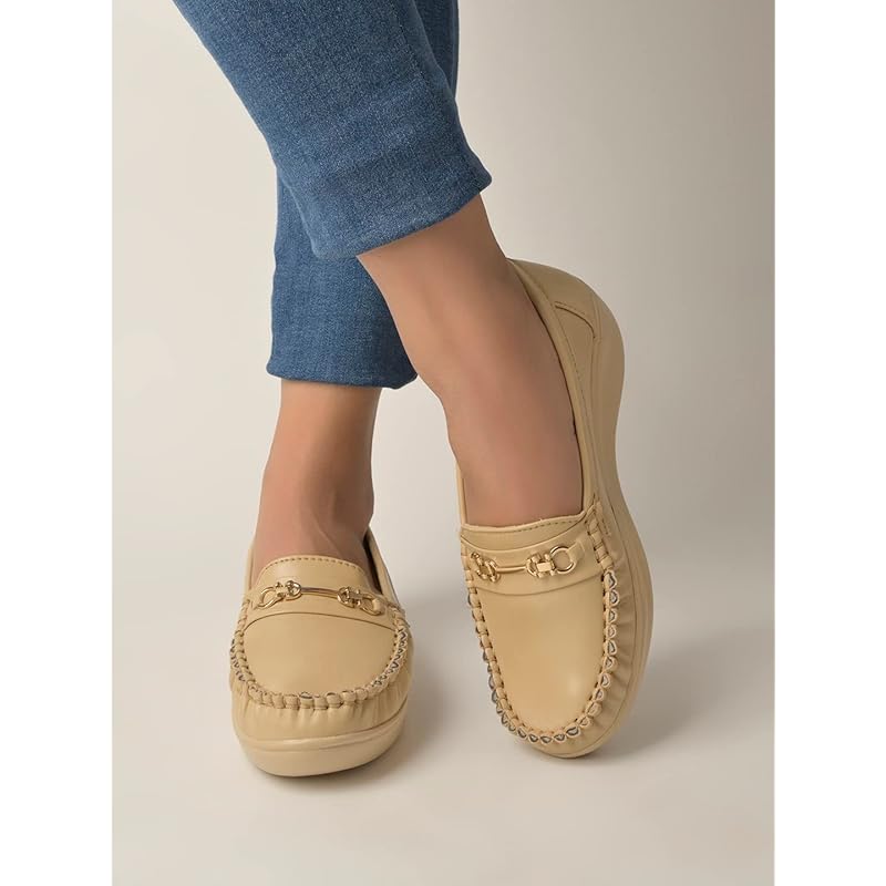 Shoetopia Upper Metalic Buckle Detailed Beige Loafers For Women & Girls /Uk3 3 UK бежевый