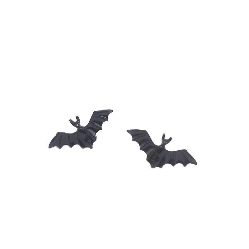Vintage Red Water Drop Zircon Bat Stud Earrings Fashionable Personalized Exquisite Ear Jewelry For Women