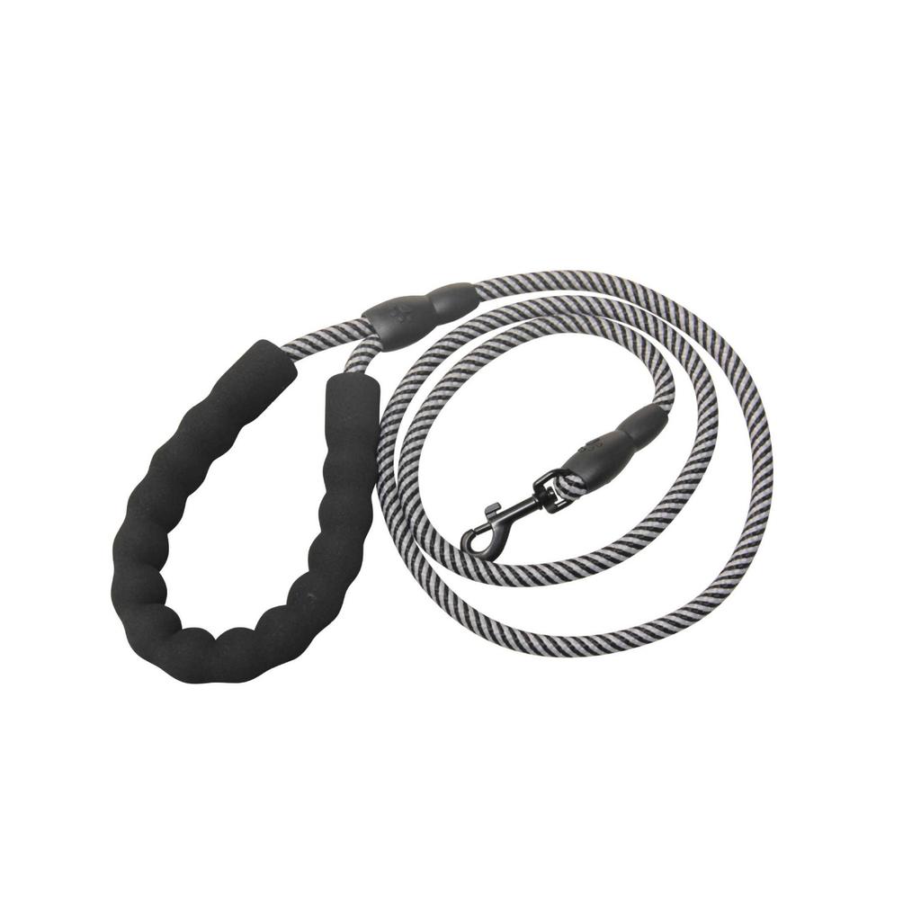 Heimtierbedarf Outdoor-Hundeauslauf-Stehwerkzeuge Explosionsgeschütztes, verstärktes Gurtband-Zugseil