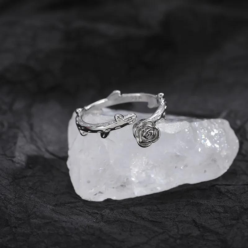 Bagues de Couple Gothiques Mode Double Couche Rose pour Hommes Femmes Ouverture Rétro Acier Inoxydable Épines Bague de Doigt Punk Bijoux Y2K Cadeau resizable