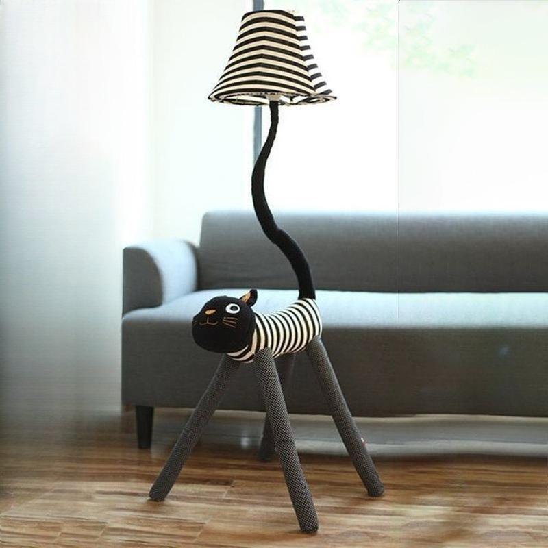 

Luxury Floor Lamp Bedside Lamps Modern Indoor Professional Animal Stand Lights Living Room Cartoon Light Fixtures Decoration Push Button Switch