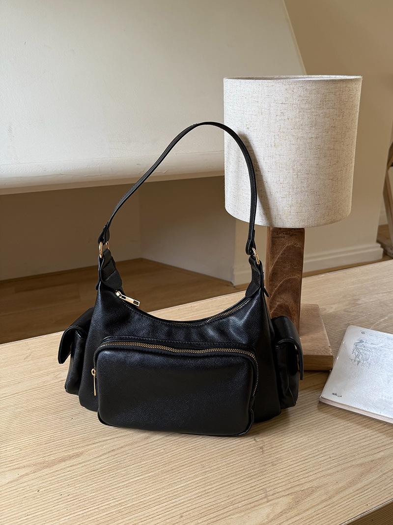 

New Retro Bag Fashiable Casual Punk Motorcycle Women s Handbag Elegant Female Daily Commuting Shoulder Crossbody Pouch (20cm<Max Length<30cm) чёрный