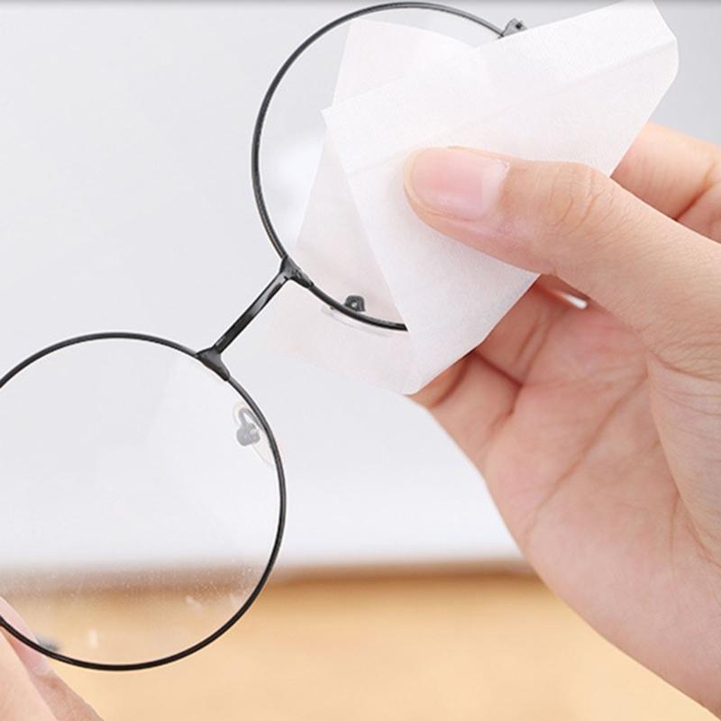50/100Pcs Streak Free Quick-Dry Lens  Screen Cleaning Wipes  Perfect For Glasses Smartphones Tablets  Cameras Lens Cleaning