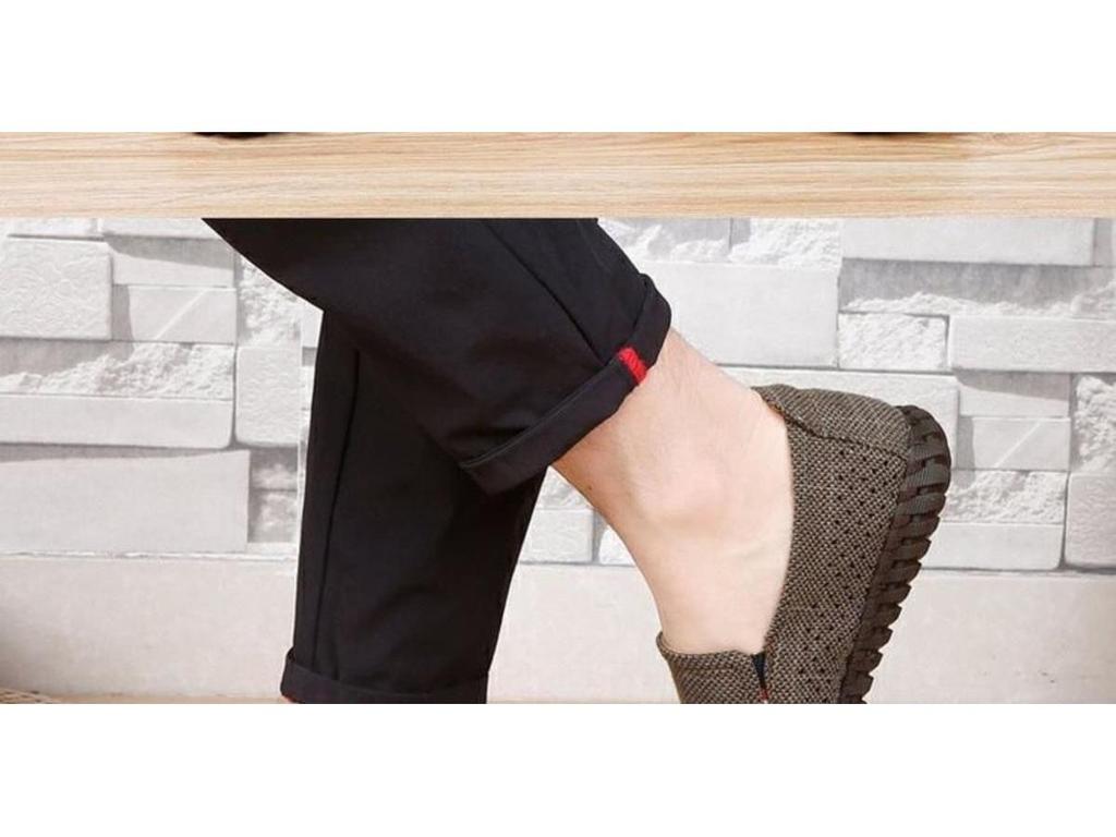 Men's Plus Size Breathable Slip-On Mesh Shoes with Non-Slip Sole