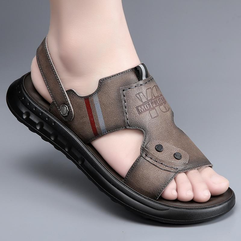 Fashion Men Summer High-quality Sandals and Slippers Men Leather Sandals Adult Thick-soled Beach Shoes Non-slip Open-toe Leather Sandals