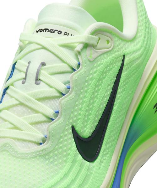Nike Vomero Plus M (HV8150-702)