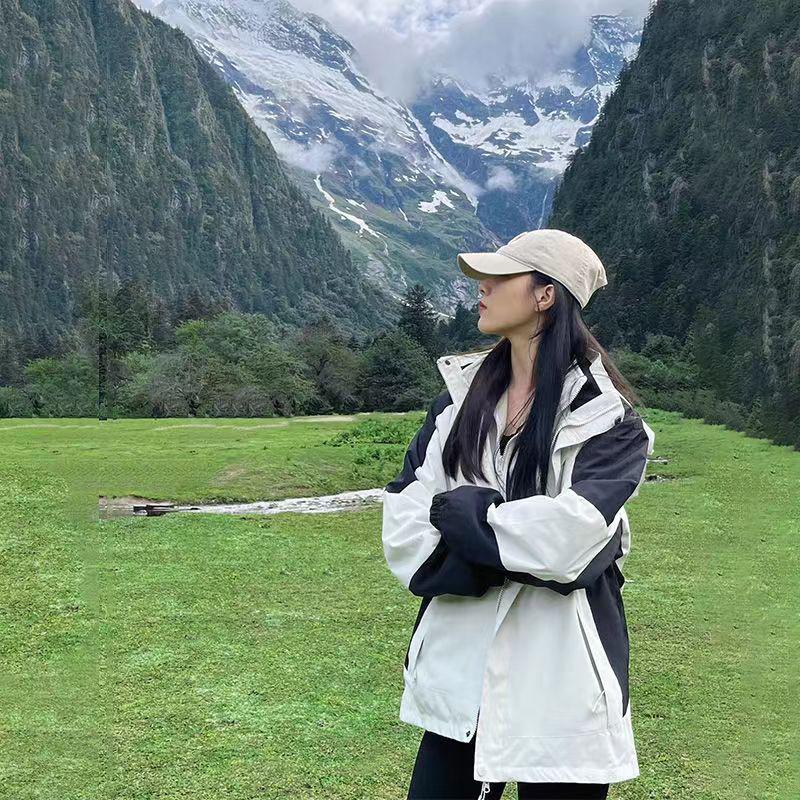 Men's 3-in-1 Windproof Waterproof Mountain Hiking Jacket with Fleece Liner