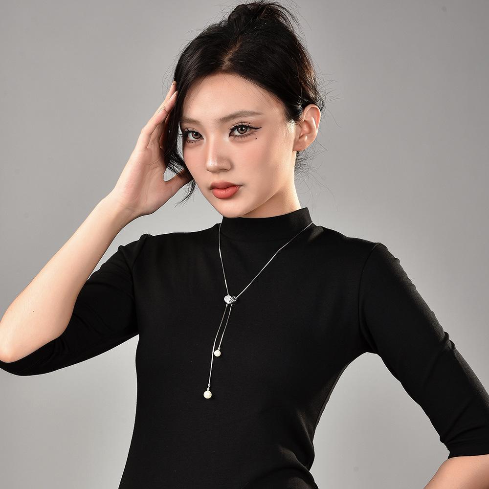 Heart Contemporary Shaped Magnetic Sweater Chain With Pearl Dangles For Style Womens