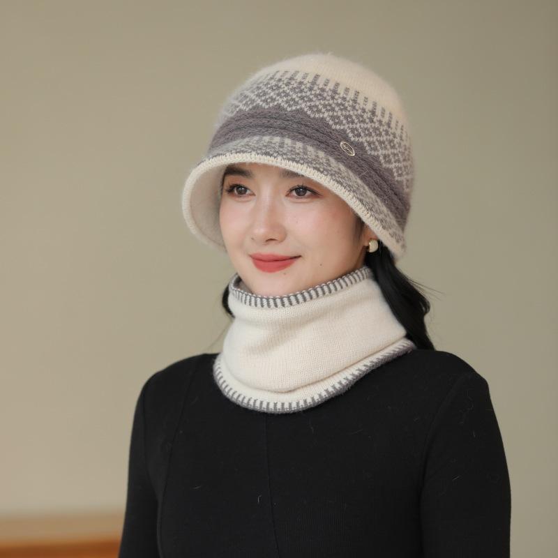 

Женские и материнские осенне-зимние шапки для защиты ушей от холода, в корейском стиле, модные, для среднего и пожилого возраста, шапки-шарфы для бабушек one size