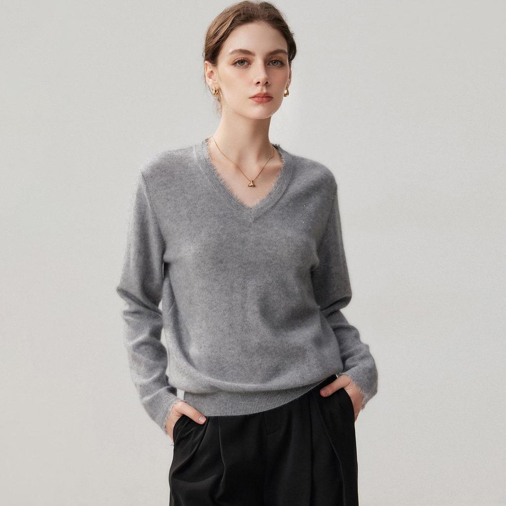 Women's V-Neck Sequin Cashmere Sweater - 2026 Autumn/Winter Collection: Elegant, Loose, Warm, Slimming Base Layer.