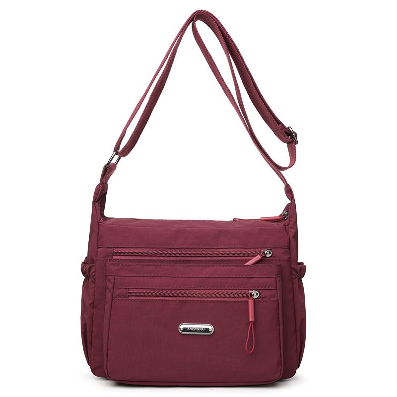 Leichte Umhängetasche für Damen, Multifunktionale Hellgraue Nylon-Schultertasche mit Mehreren Reißverschlusstaschen, Lässige Umhängetasche für den Täglichen Gebrauch