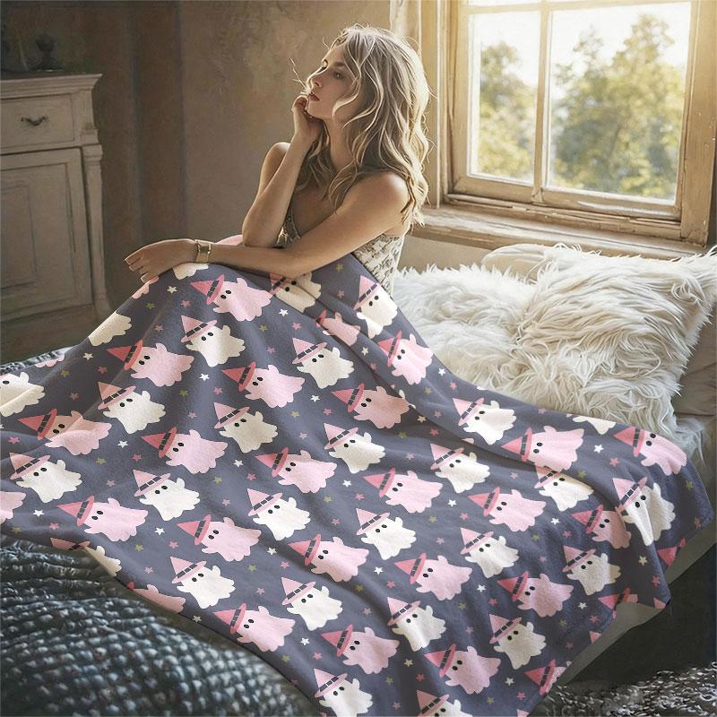 Cute Ghost Flannel Blanket Warm Soft Halloween Christmas Decorative Couch Warm Cozy All-Season Gift