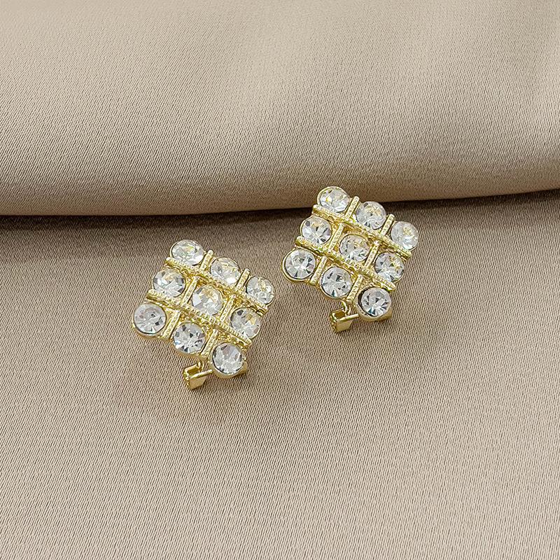 2024 New High-End Square Geometric Earrings: Exquisite Fairy Style, Personalized Design for Women
