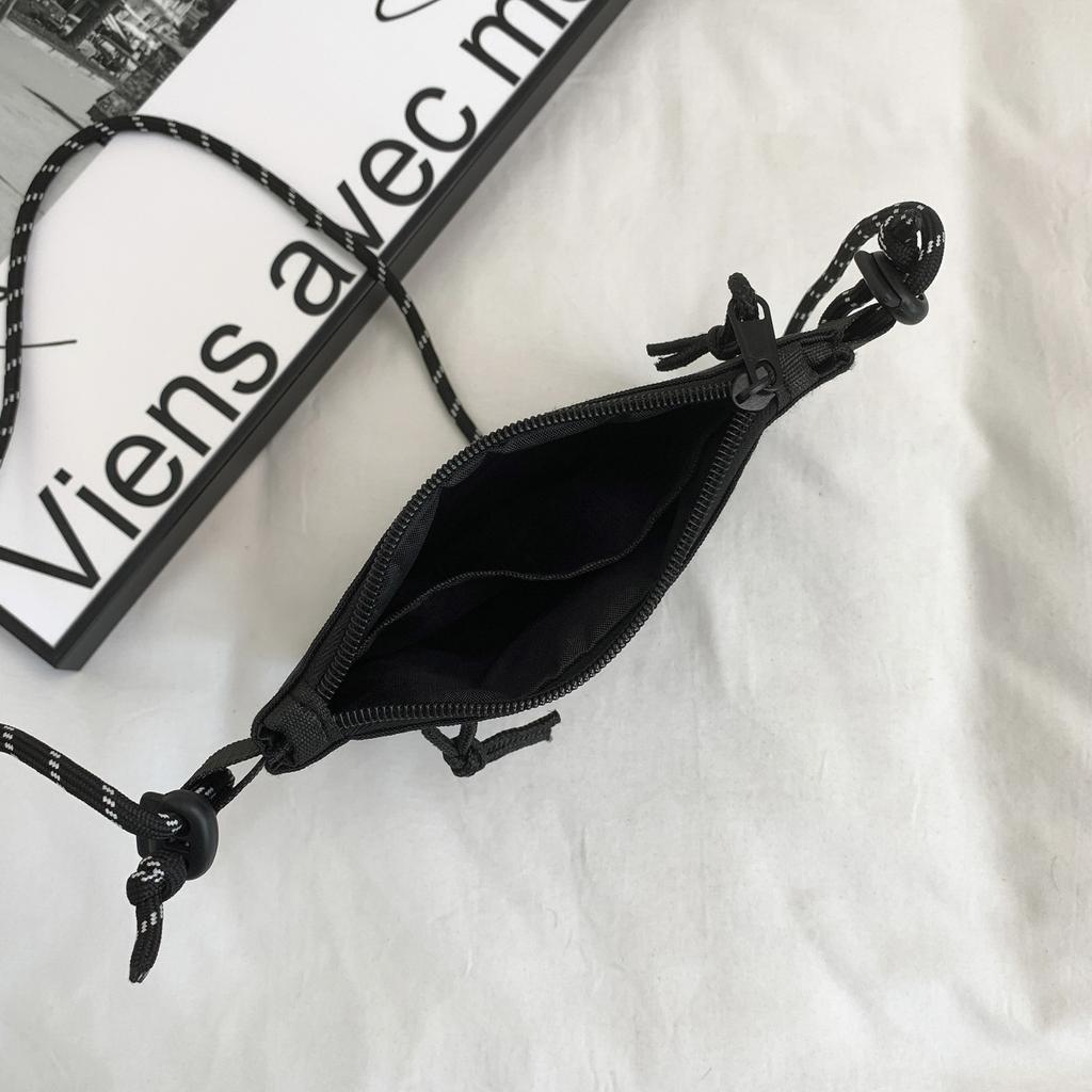 New nylon shoulder small square bag women's 2025 grid mobile phone bag leisure sports simple messenger bag