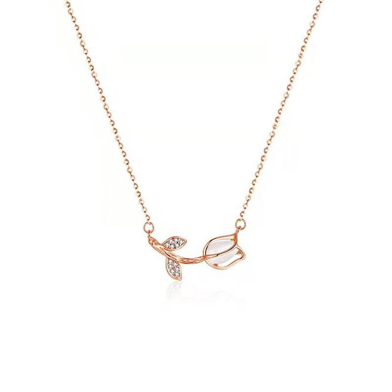 Tulip Necklace for Women Simple Exquisite Rose Flower Design Cat Eye Collarbone Chain