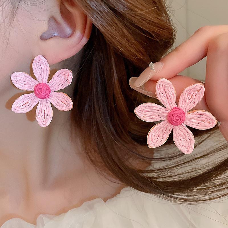 Silver Needle Flower Mesh Tassel Earrings - Fresh Beach Style, Versatile & Fashionable.