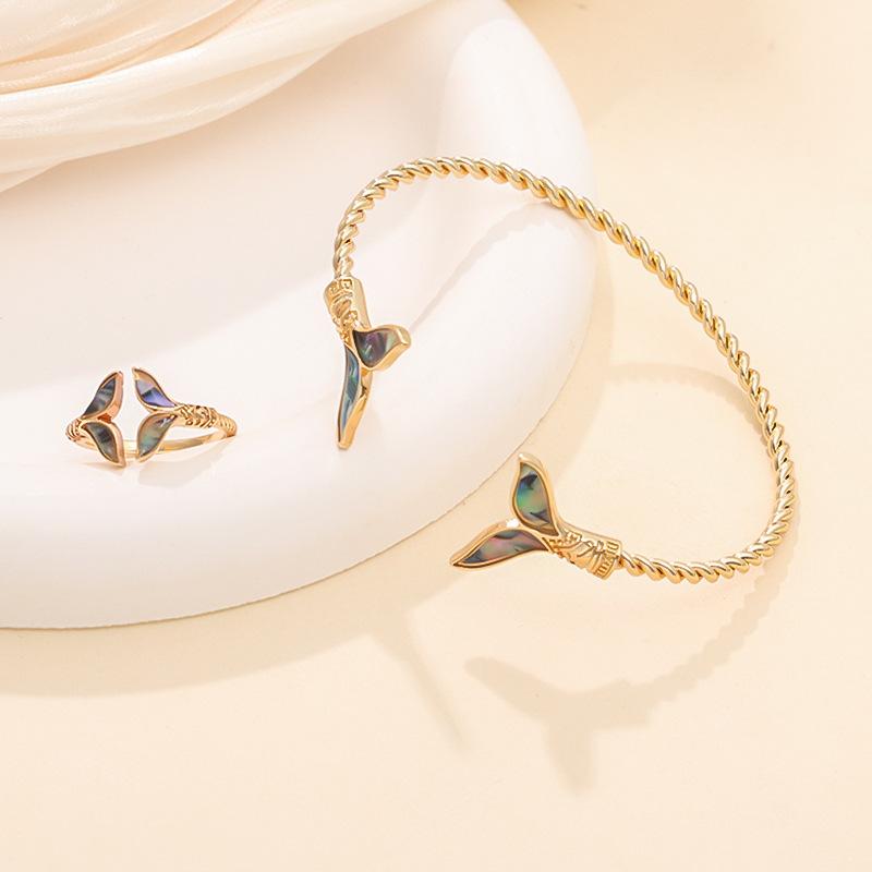 

Темпераментный Универсальный Металлический Цветной Хвост Русалки Открытый Женский Браслет Кольцо Набор Ювелирных Изделий