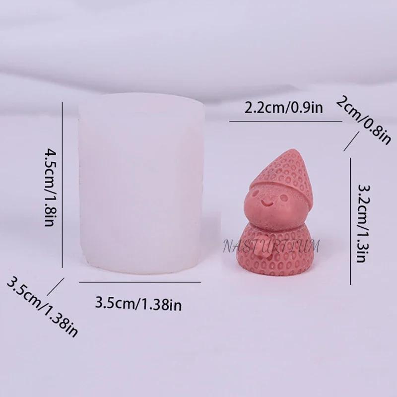 New Strawberry Snowman Silicone Candle Film 3d Christmas Hat Aromatherapy Plaster Cake Chocolate Baking Kit Christmas Gift