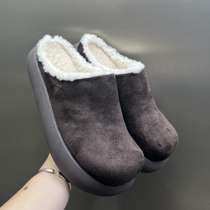 

Suede Leather Clogs for Men Mules Slide Sandals Half Shoes Man Open Back Loafer Fur Lined Winter Slippers Platform Casual Shoes 36