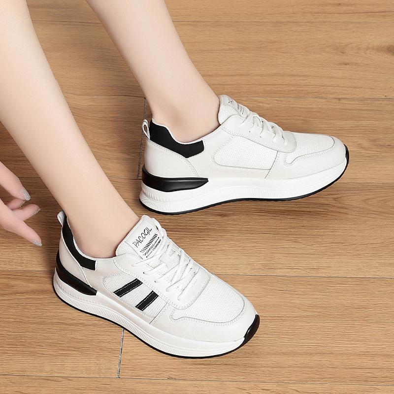 Small White Shoes For Women's Spring New Fashionable And Versatile Breathable Mesh Casual Board Shoes Lightweight Sports Shoes