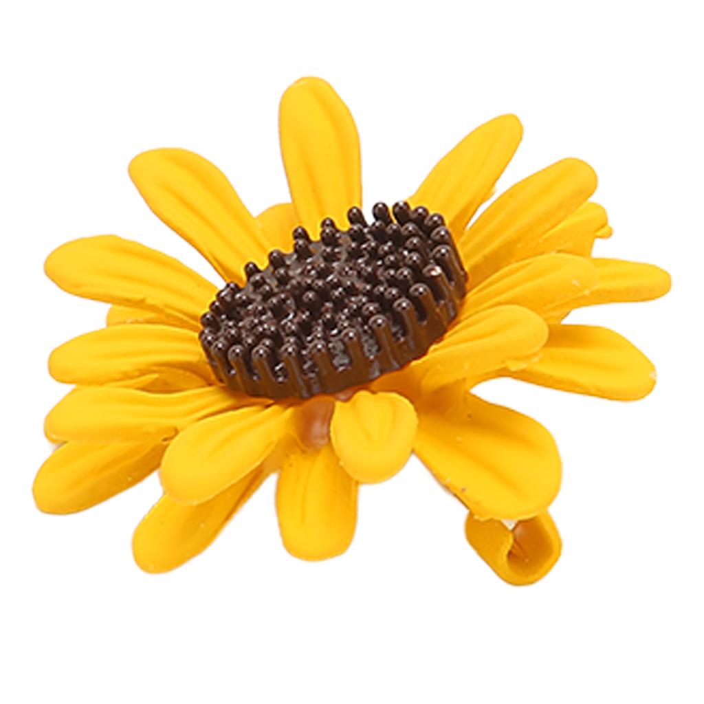Cute Sunflower Brooch Elegant Alloy Women Lapel Pin Clothing Collocation Accessories for Backpack Suit