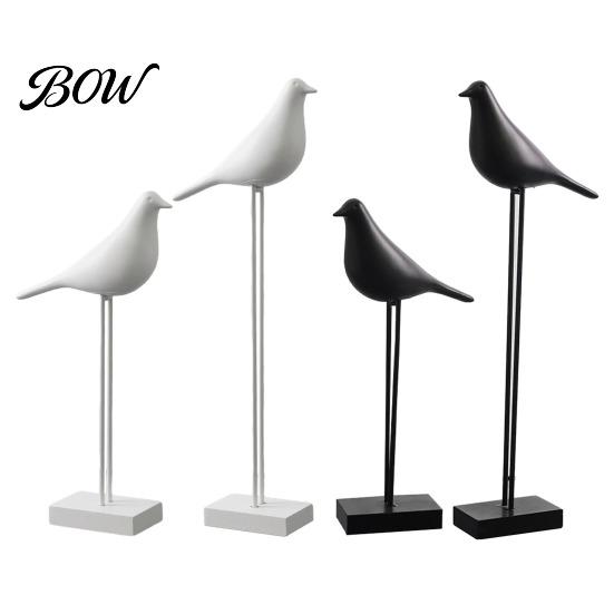 Anspruchsvolle Nachttisch-Ornamente Schwarz-Weiß Vogel-Figur, Minimalistische Moderne Kunstskulptur für TV Zeitgenössisches Büro Schreibtisch
