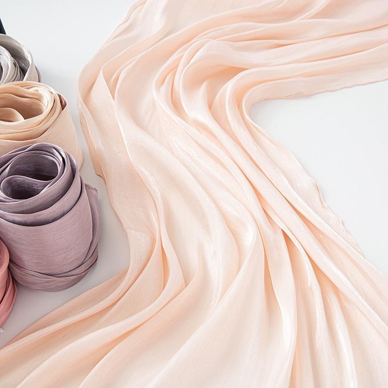

The New Style Of Cool And Breathable Bright Silk Chiffon Wrinkle-free Long Scarf Solid Color Simple Ladies Turban 70*180CM абрикосовий