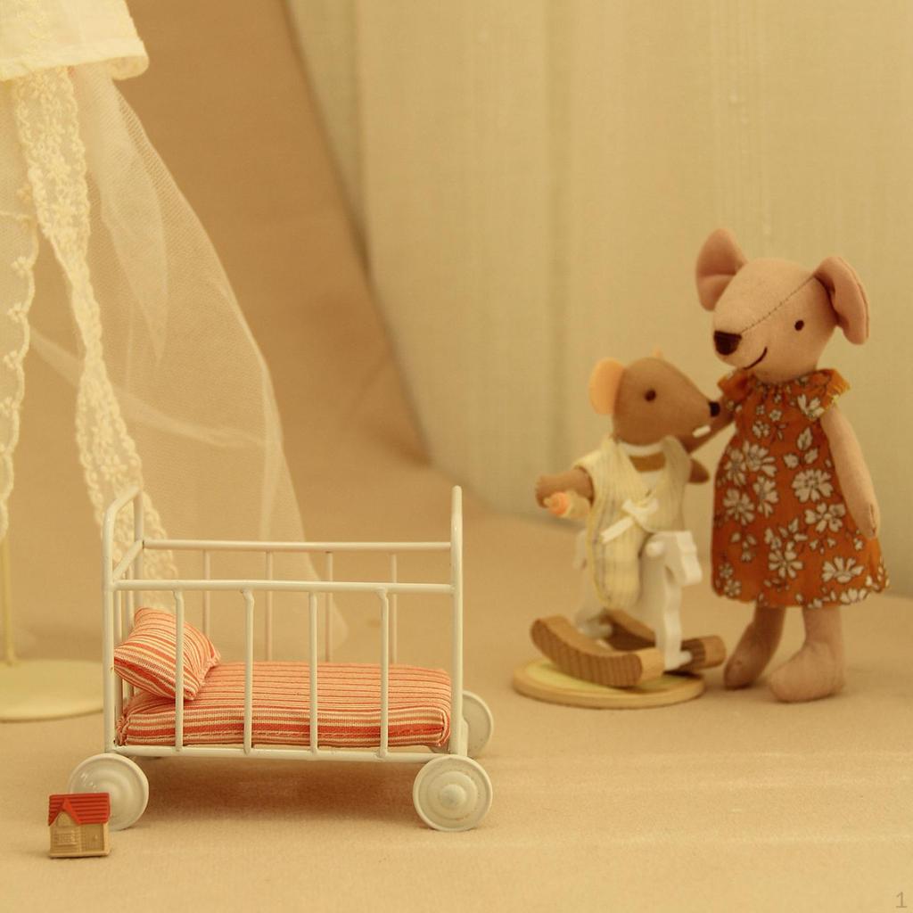 1/12 Dollhouse Baby Bed Miniature Furniture Room Realistic Photo Props with Mattress for DIY Model