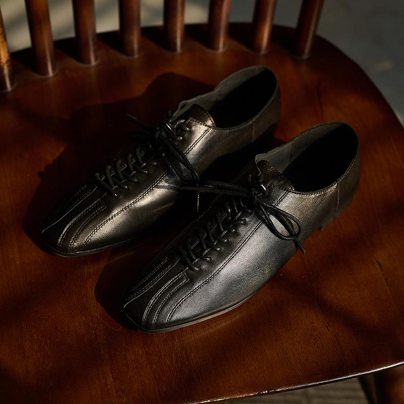 Fashion 2025 New Hot Sale Fashion Black Low Heel Lace Up Genuine Leather Pumps Women Daily Walk Flats Young Girls Casual Autumn Shoes