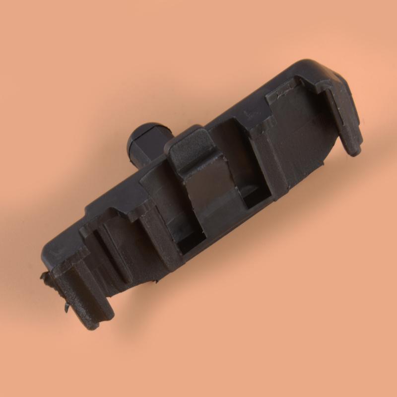 23336310 Right Upper Radiator Ulator Mount Bracket Fit for Chevrolet Malibu Buick Regal Sportback TourX LaCrosse Black