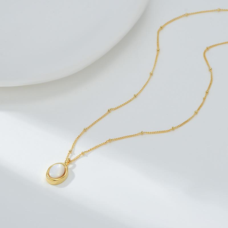 Necklaces Zirconia Temperament Collarbone Chain for Women Charms Fashion Vintage Pendant Jewelry Popular Accessories