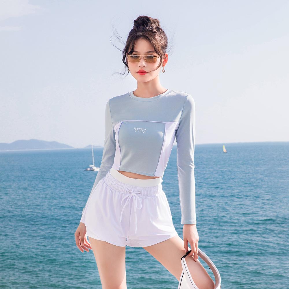 2025 Women's Two-Piece Long Sleeve Sun Protection Slimming Swimsuit