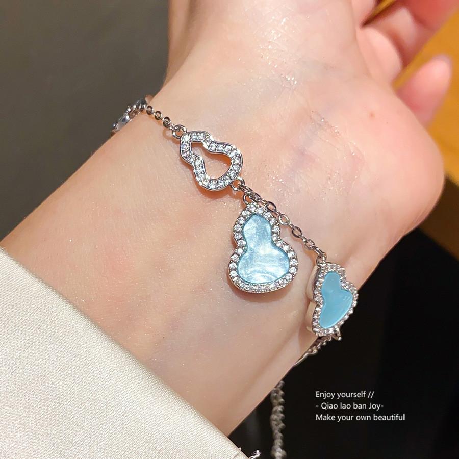 14k Gold Plated Zircon Flower Bracelet For Women With Elegant Design