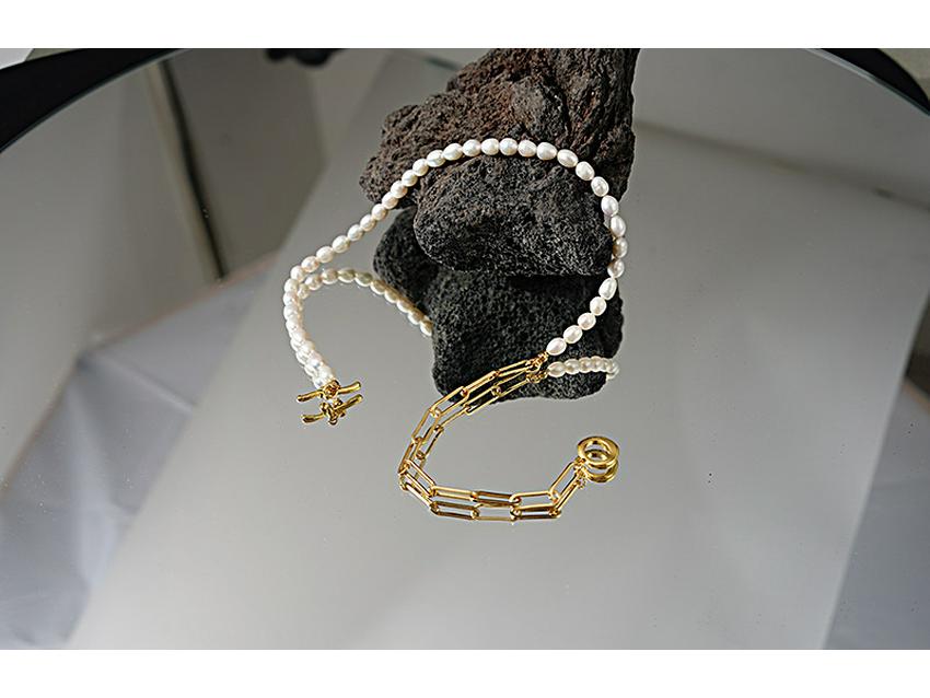 High-End Pearl Necklace: Luxury Sweater Chain for Autumn/Winter - Versatile Clavicle Chain Fashion