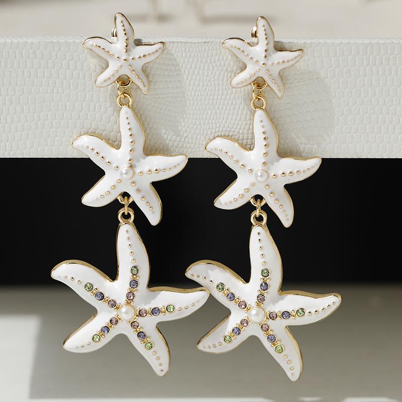 European and American Fashion Rhinestone Starfish Drop Earrings for Women's Daily Wear