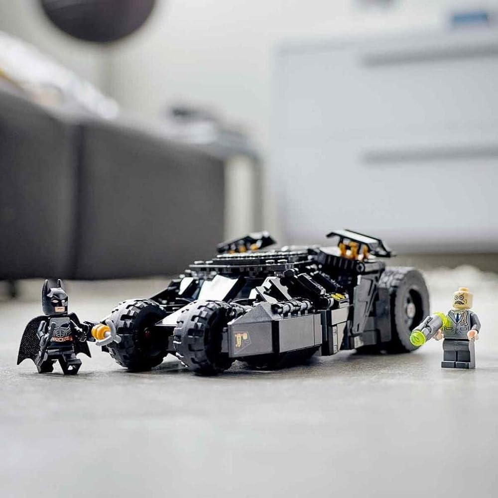 LEGO Super Heroes Batmobile Scarecrow Showdown 76239 Building Toy for Boys Ages 8 and Up