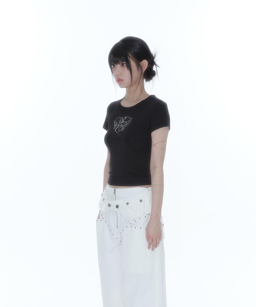 Kasiko Flower Heart Baby Tee Black