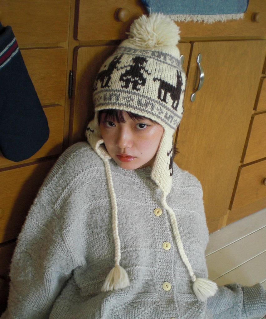 FUNFROMFUN Nomad Handmade Earmuff, Cream