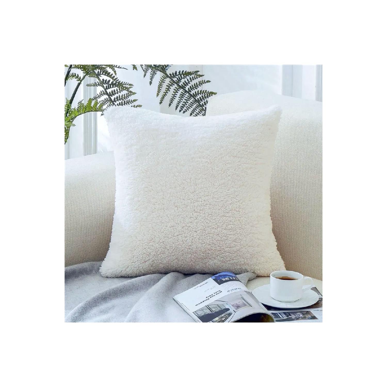 

Плюшева декоративна наволочка Teddy Puffy 43x43 43 x 43