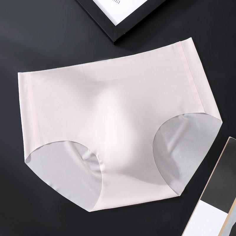 Men'S Underwear Ice Silk Seamless 3D U Convex Pouch Lingerie Underpants Breathable Briefs Ultra-Thin Sissy Lingerie