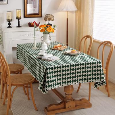 Ropa de mesa y sofá – Mantelería