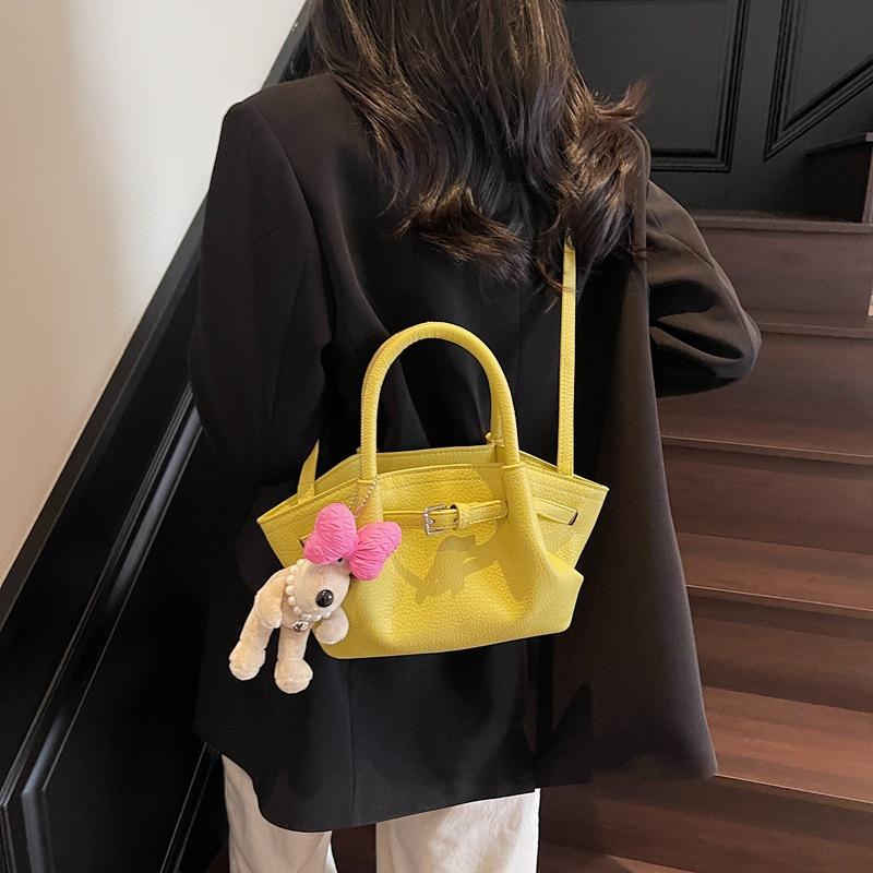 Casual Fashion Handbag New Commuter Versatile Solid Color Shoulder Messenger Bag