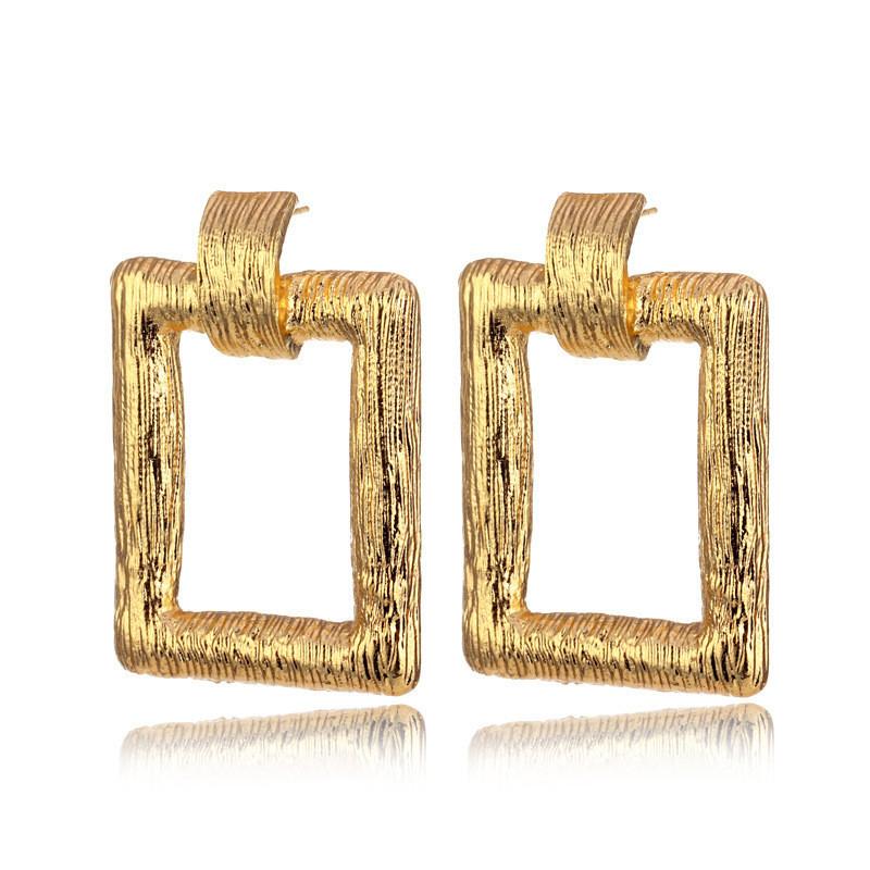 Shape Geometric Bold Alloy Earrings For Women Ideal For Gifts Business