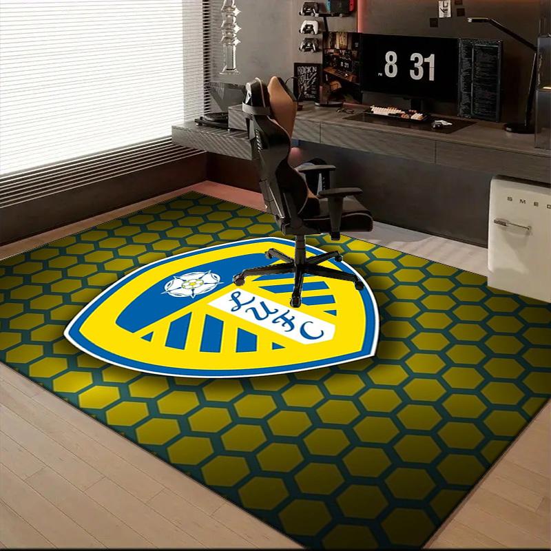 Leeds Crest Design Printed Office Carpet Chair Cushion Entryway Rug, Rugs for Living Room, Bedroom Christmas gifts