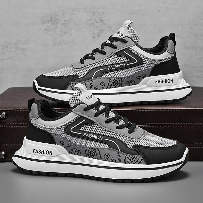 Men's hollow mesh breathable casual sports shoes summer new soft sole outdoor running shoes student sports shoes male sneakers