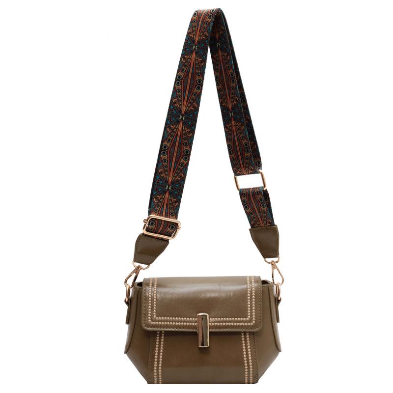 High Sense Small Bag Women 2025 New Trendy Shoulder Messenger Bag Fashion Versatile Internet Celebrity Autumn Women Chain Bag