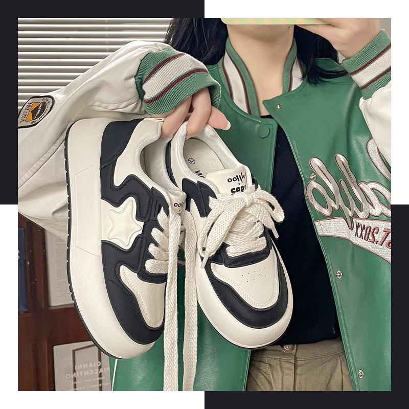 Weiße Schuhe Neue Vintage Skateboard Schuhe Damen Dicke Sohle Farblich Passende Damen Freizeitschuhe Brotschuhe