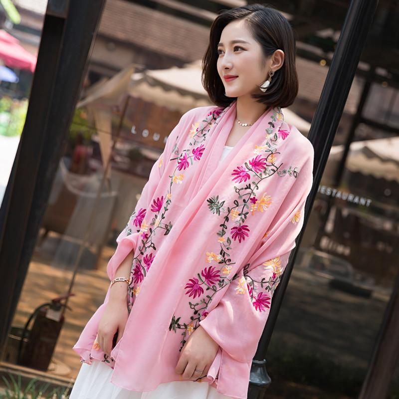 Jarní/Léto nový dámský hedvábný šátek 90 * 180 cm Simulovaný čtvercový šátek z hedvábného kepru Módní velký čtvercový šátek s potiskem Profesionální šátek